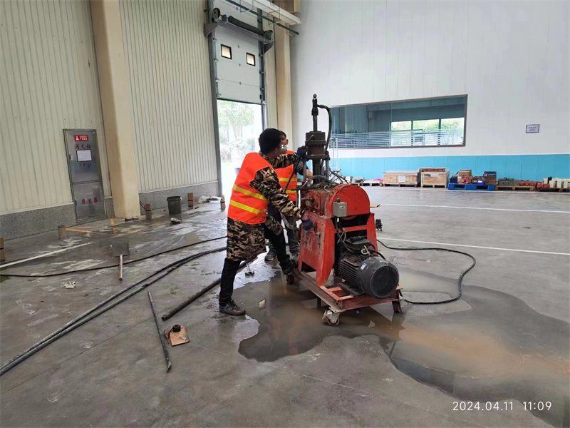 美溪厂房地面下沉塌陷注浆加固施工